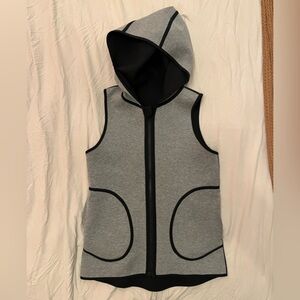 Lululemon vest - reversible (size 4)